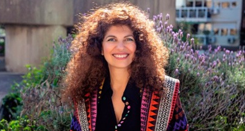 LA TIERRA ESCRITA. Un texto de Ana Arzoumanian.